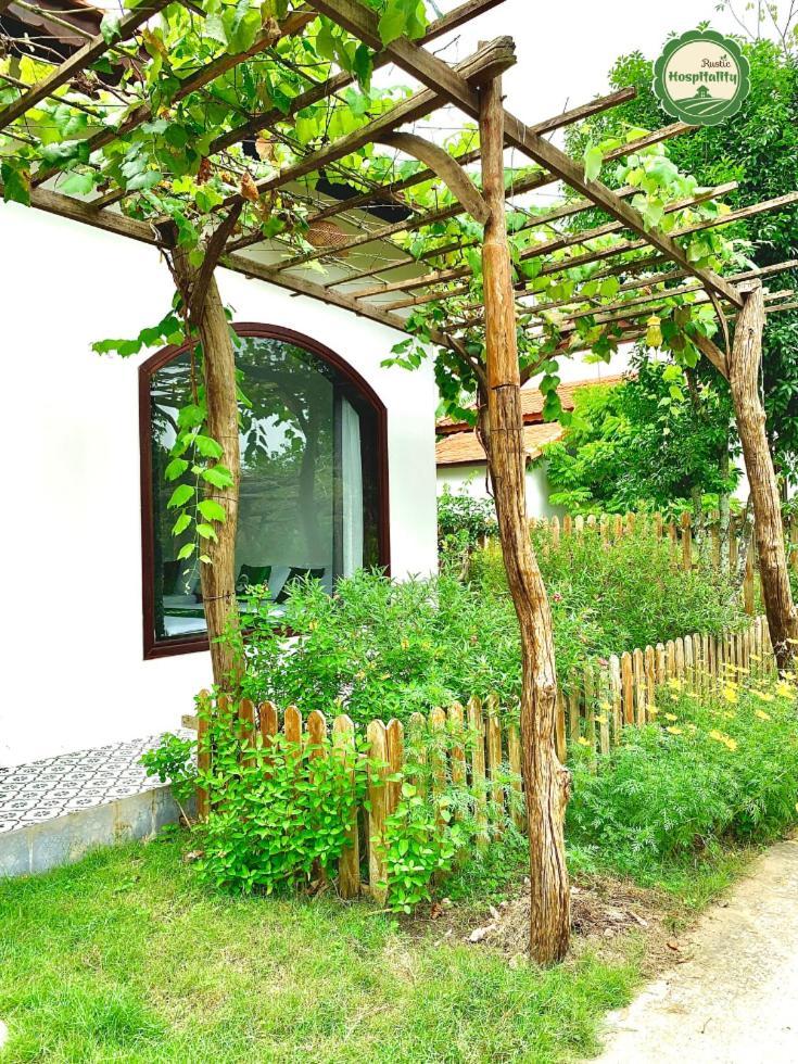 Mekong Rustic Can Tho Hideaway Exterior photo
